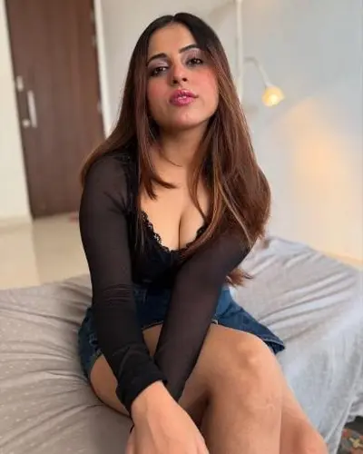 Julli Mehra